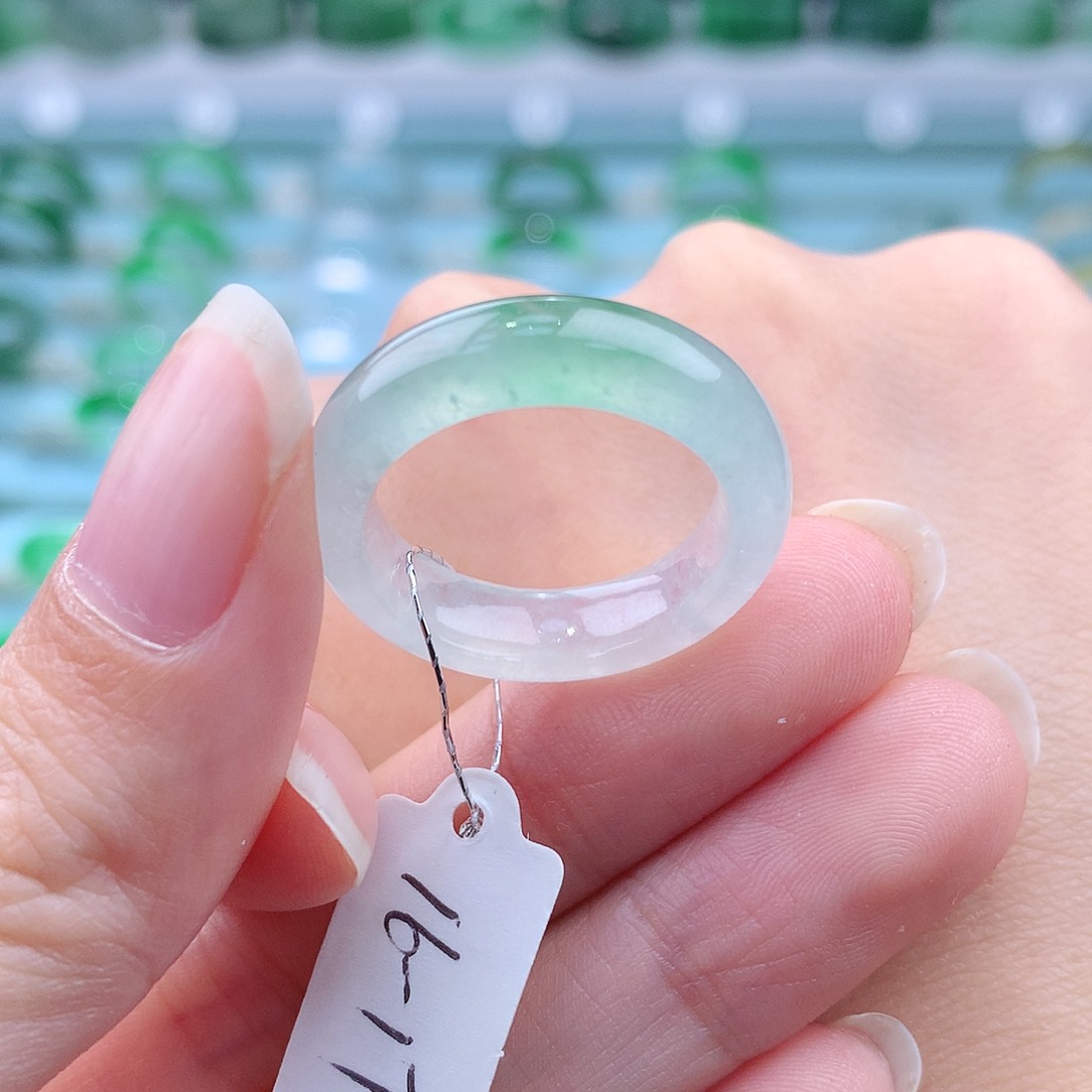 翡翠戒指未镶嵌A货缅甸翡翠