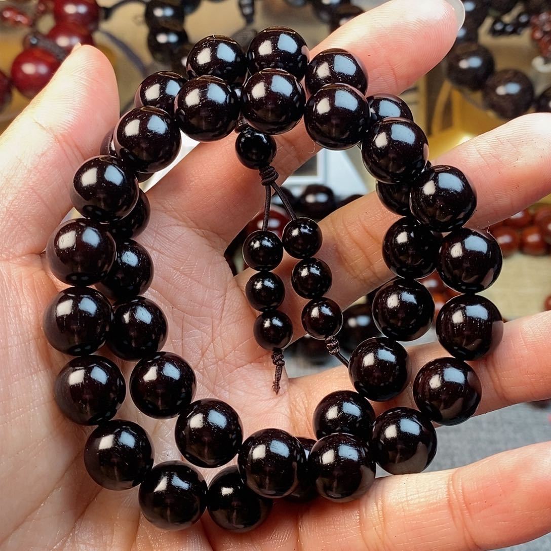 檀香紫檀（小叶紫檀）1.2手持