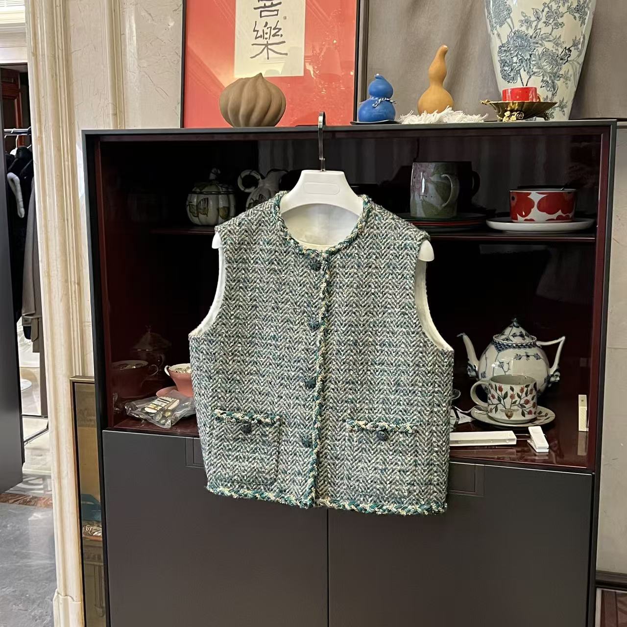 《绿彩宝圆领》MYL2025  秋冬新品羊毛混纺小香马夹短款时尚马甲