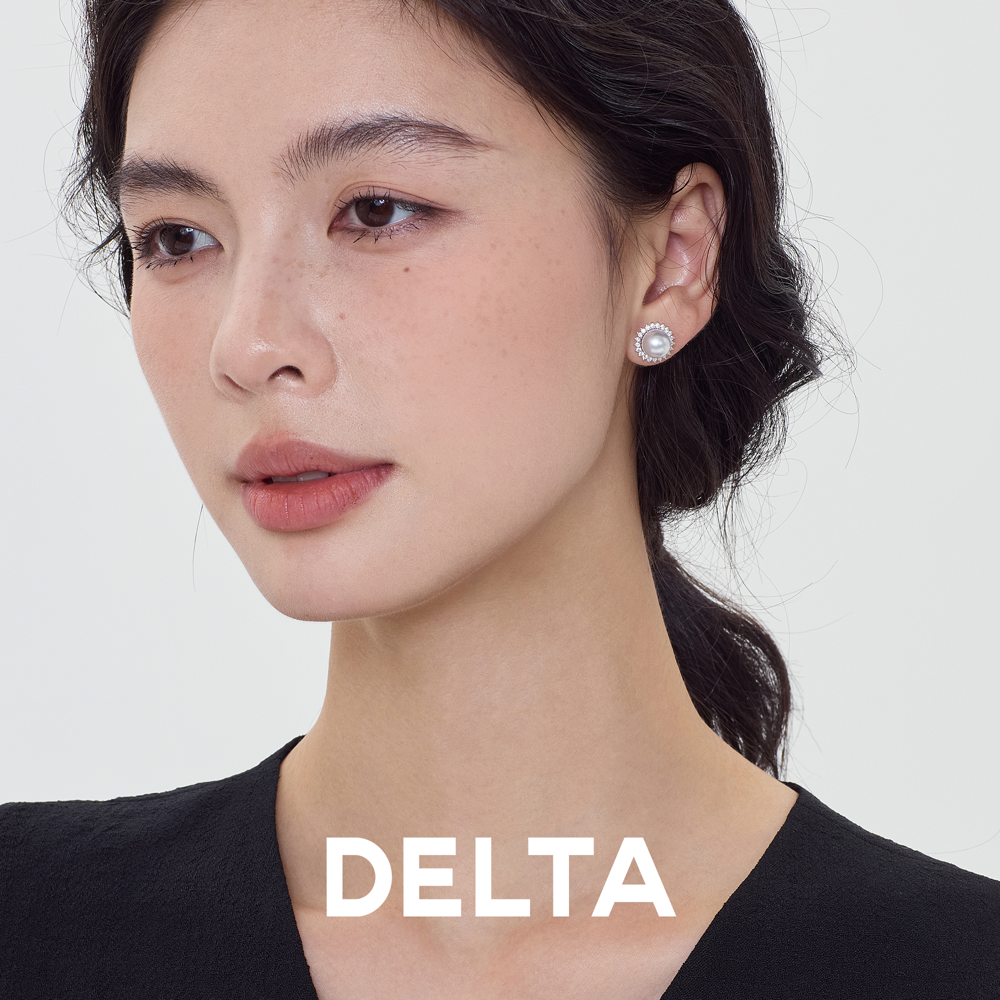 DELTA 925银仿珍珠耳饰 赫本风太阳花珍珠耳钉轻奢小众高级感耳环