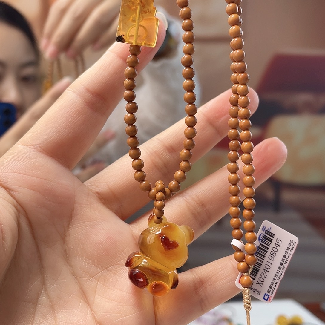 裸石琥珀未镶嵌蜜蜡吊坠