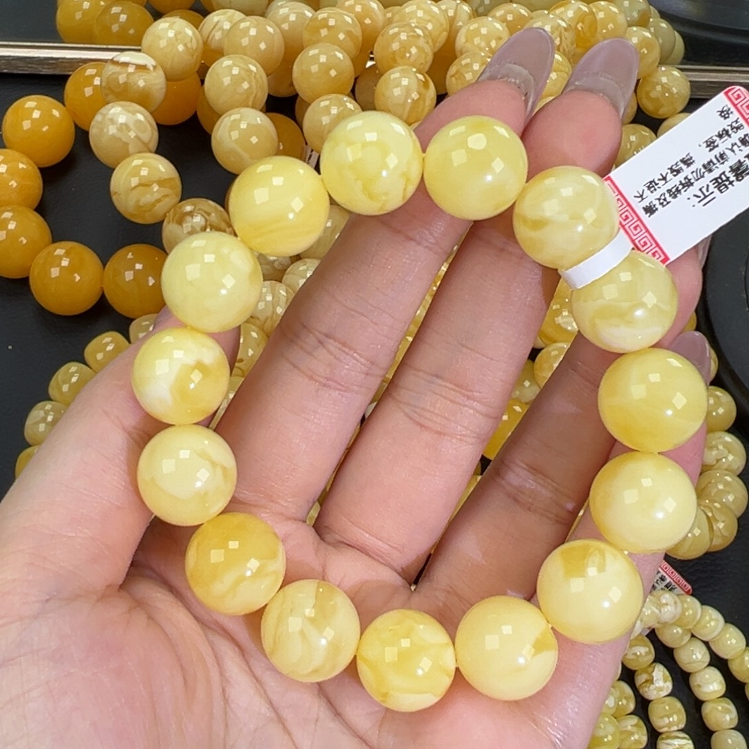 琥珀未镶嵌手链24.3白蜡妖花