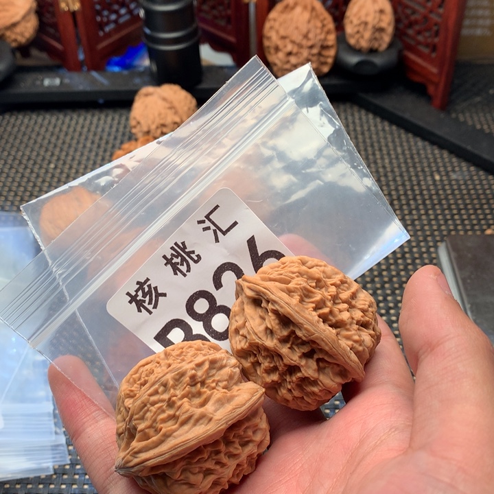 吊坠文玩核桃核老闷