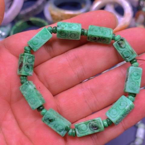 【闪购商品】翡翠手链未镶嵌翡翠