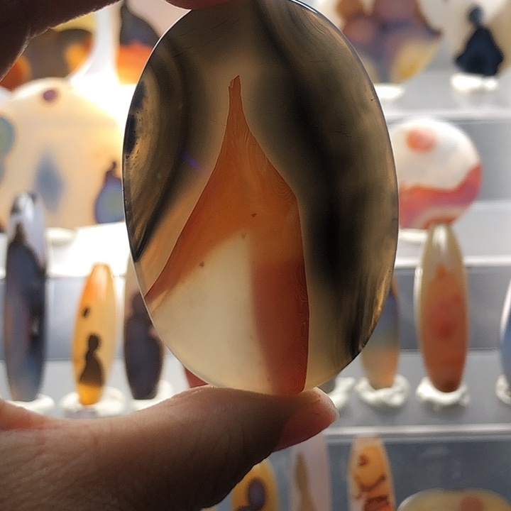 玛瑙/玉髓未镶嵌珠宝半成品9