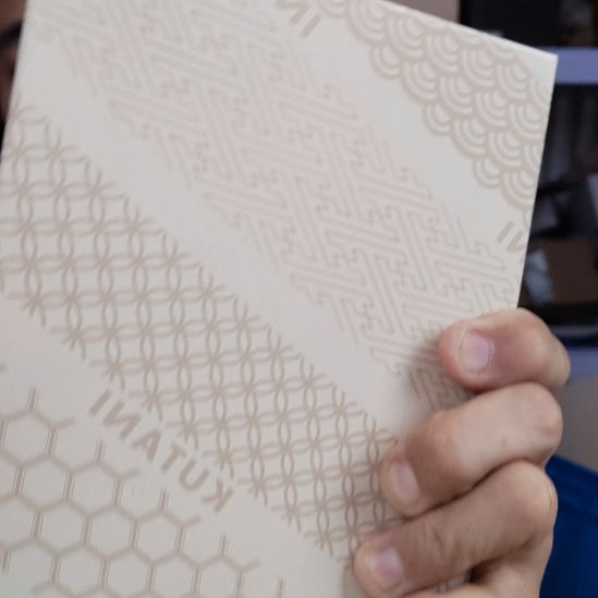 果***果铁花瓶。。。。。。。。。。。。。。