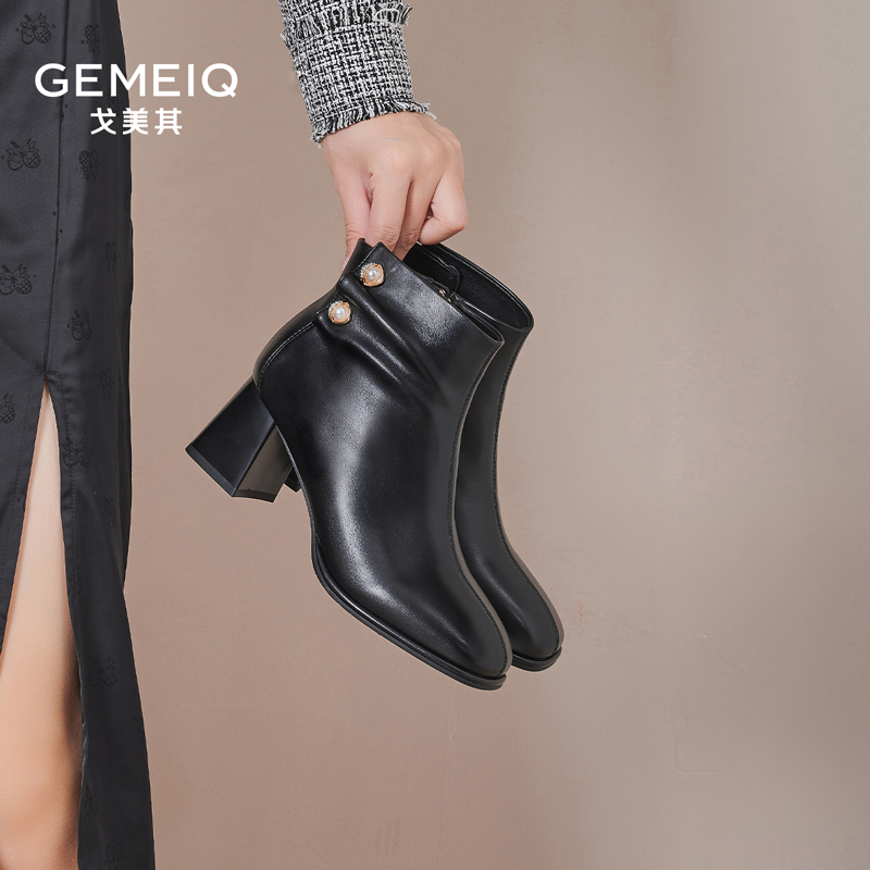 GEMEIQ/戈美其时尚粗跟时装靴马丁靴通勤百搭加绒职场休闲风A19