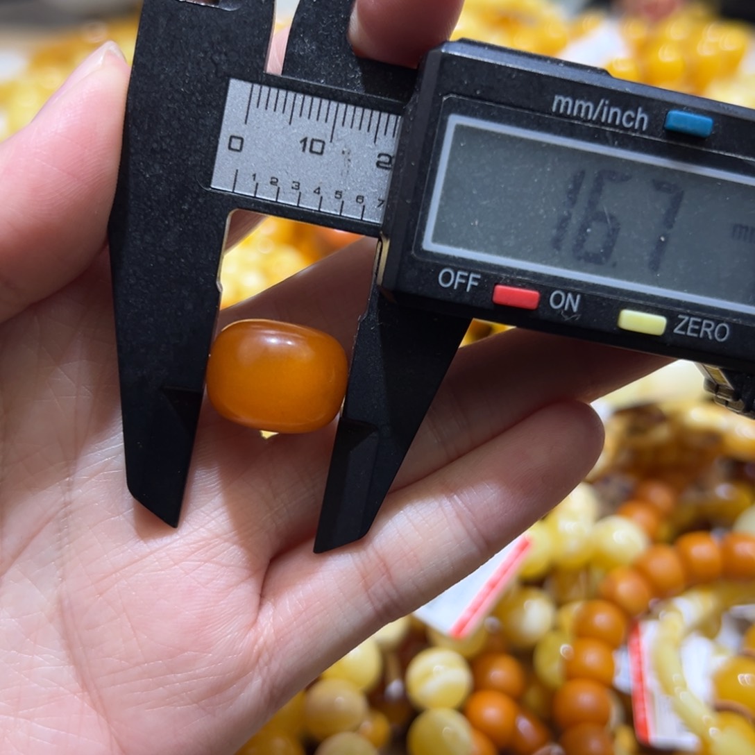 琥珀珠宝奇石未镶嵌蜜蜡