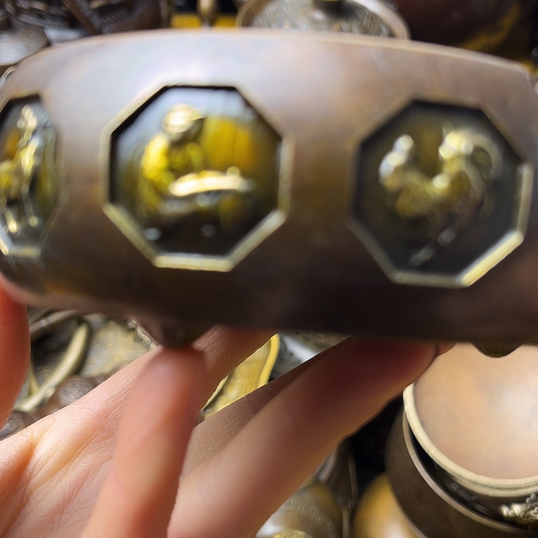 原矿风磨铜钱袋烟灰缸 