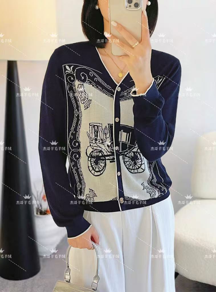 （复古马车）藏青色提花针织假开衫薄款针织衫