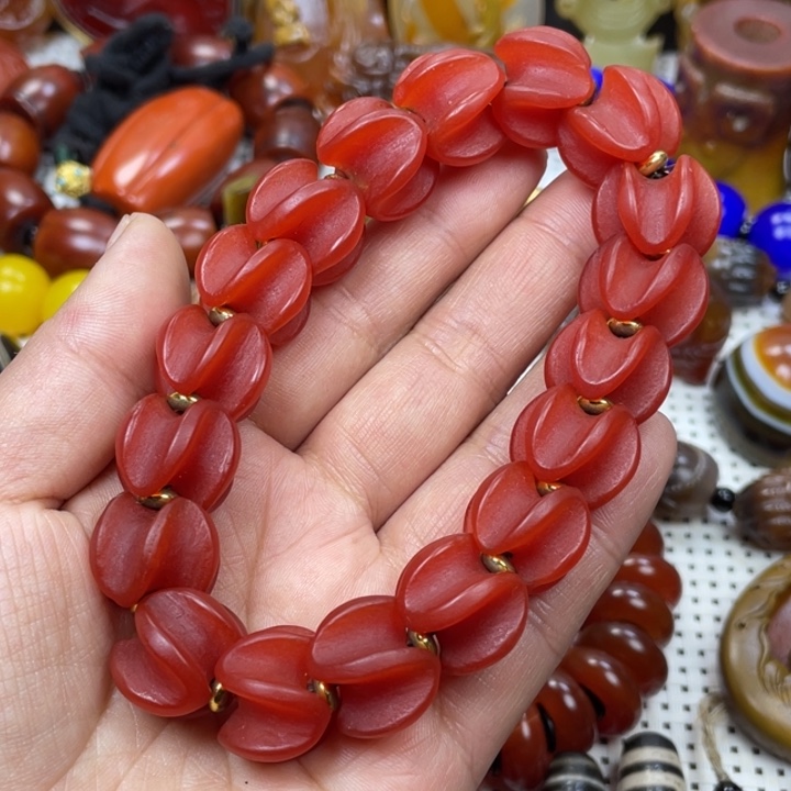 玛瑙/玉髓颈饰未镶嵌