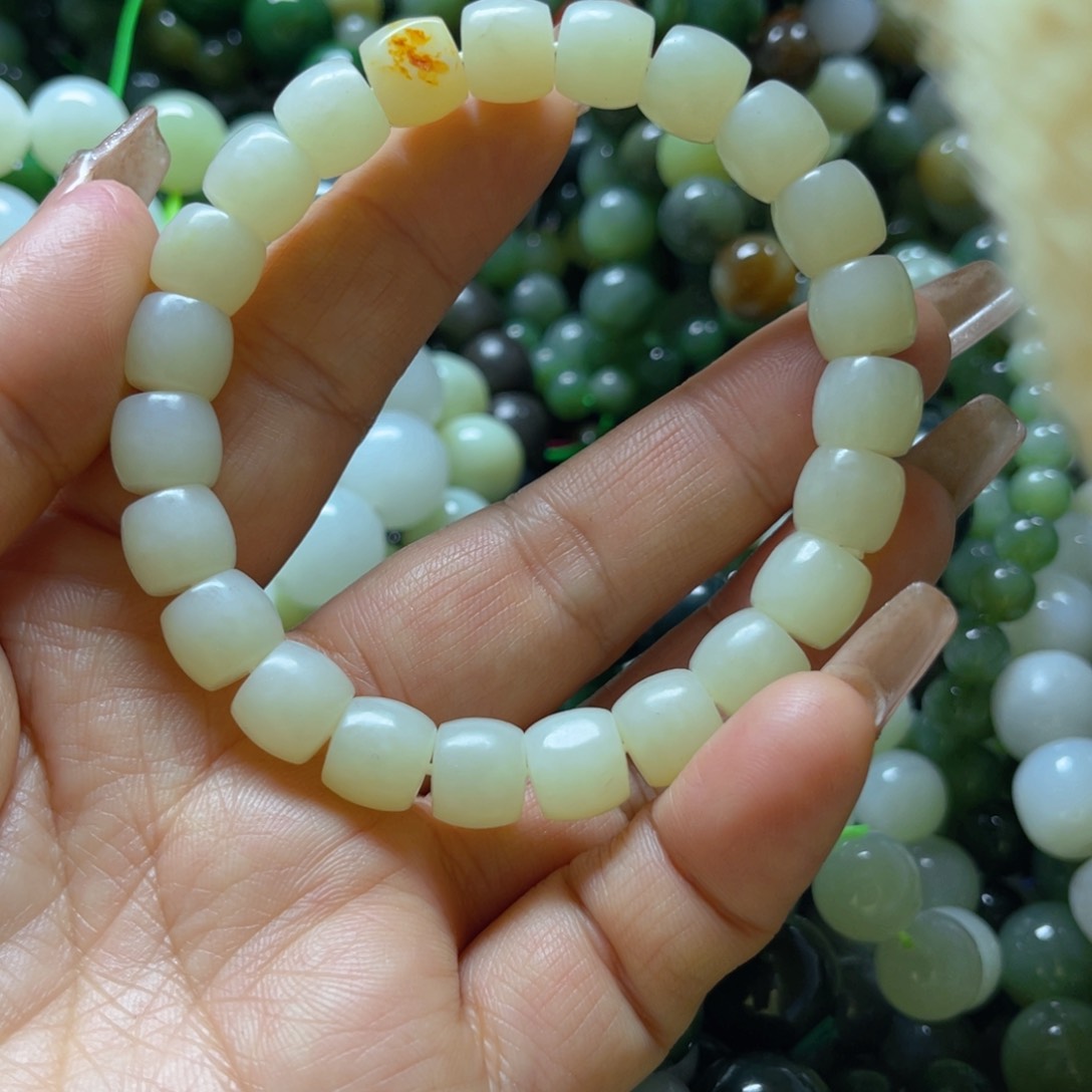 和田玉手链未镶嵌