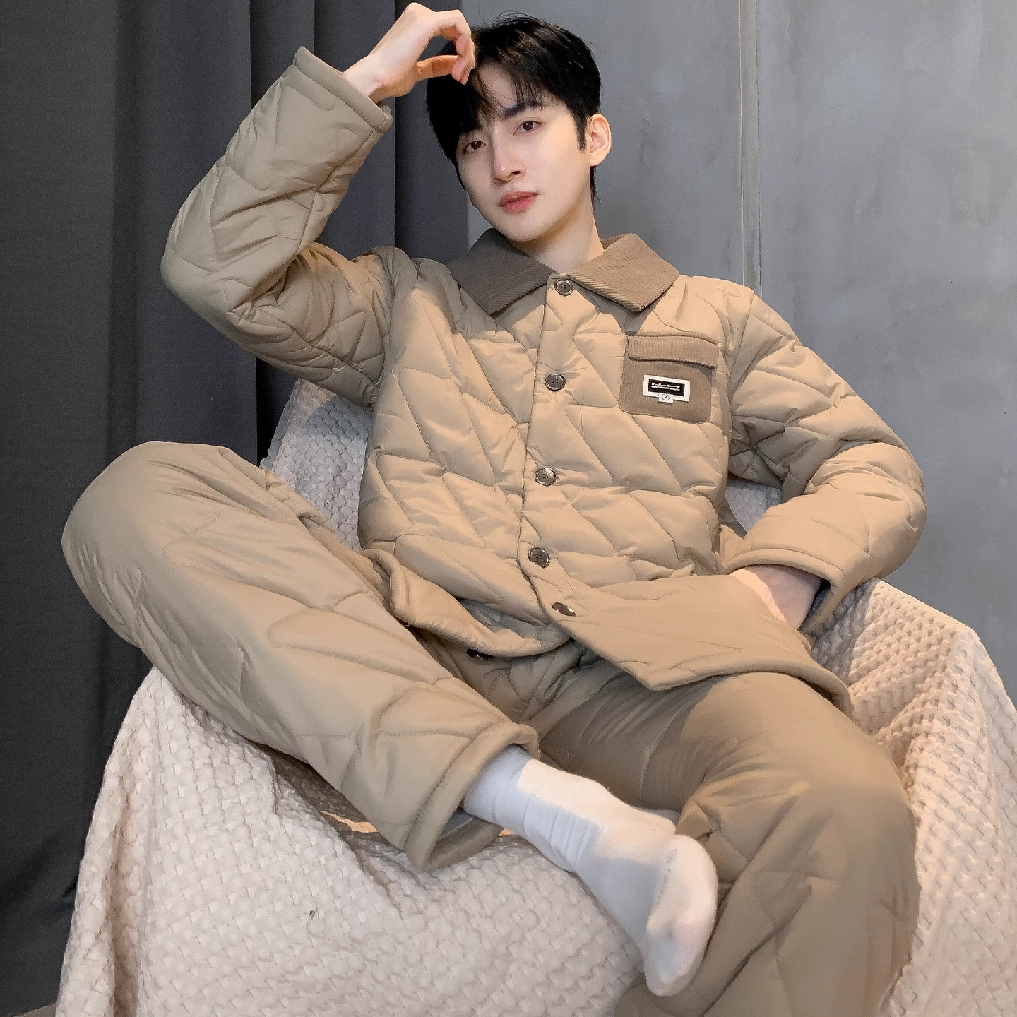 高档轻奢加厚夹棉男士睡衣冬季三层夹棉袄加绒新款防水家居服套装