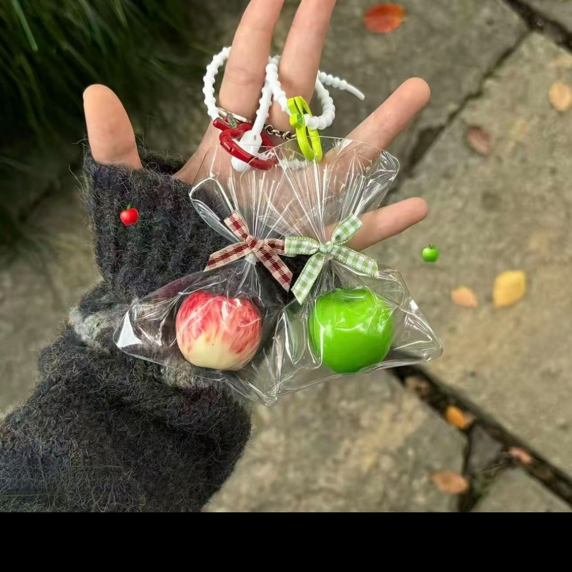 一颗苹果 一袋苹果扣挂件钥匙扣礼物情侣包包挂件平安果挂件FFF