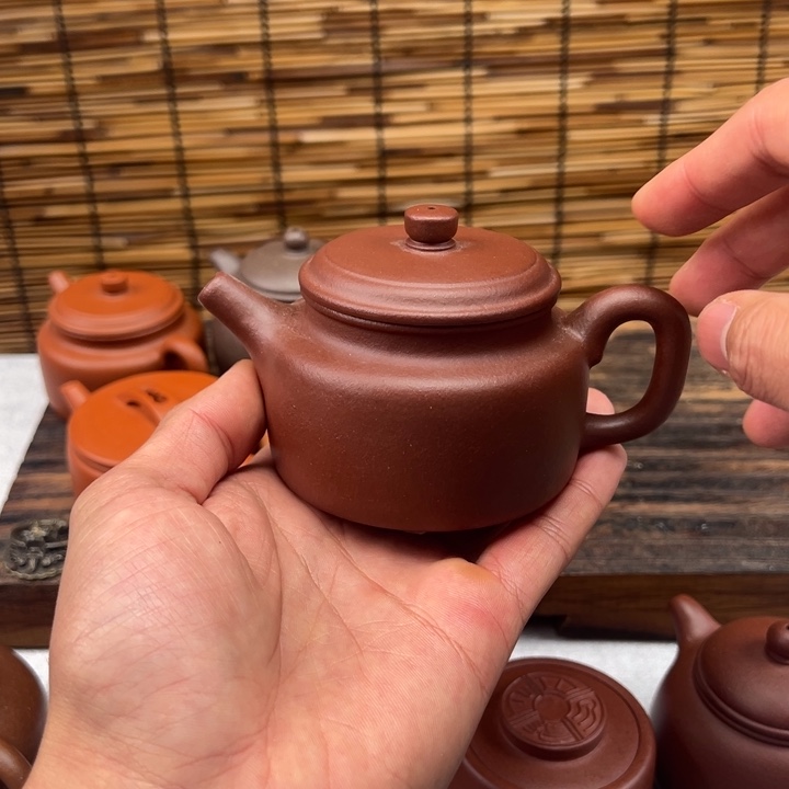 紫砂茶壶台西底槽清德钟200cc