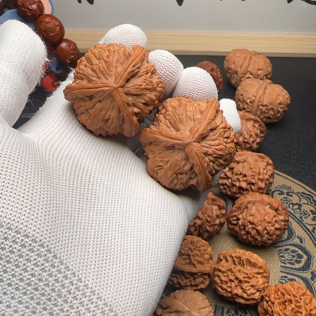 吊坠文玩核桃白奔44