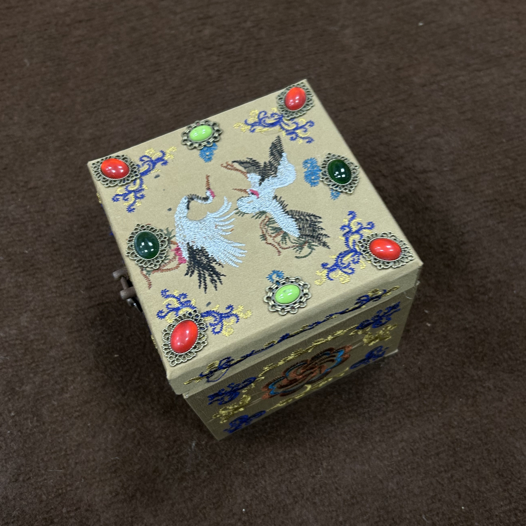 【闪购商品】先拍后开 小仙鹤十二牌木摆件复古工艺