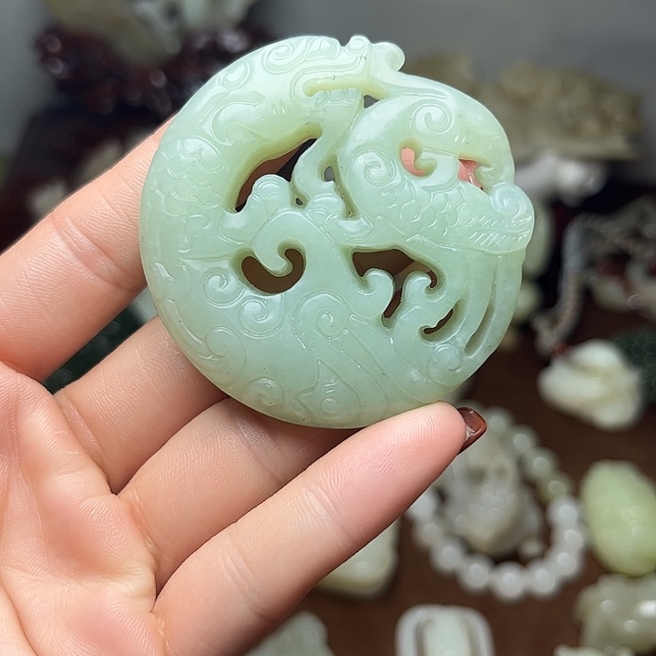 和田玉（糖玉）未镶嵌颈饰
