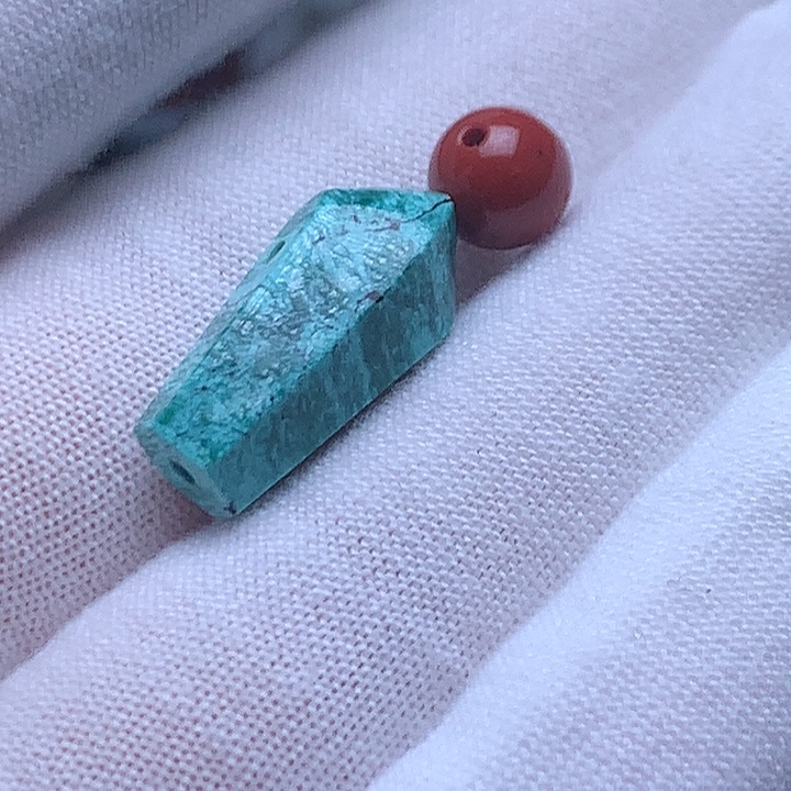 南红玛瑙未镶嵌珠宝奇石