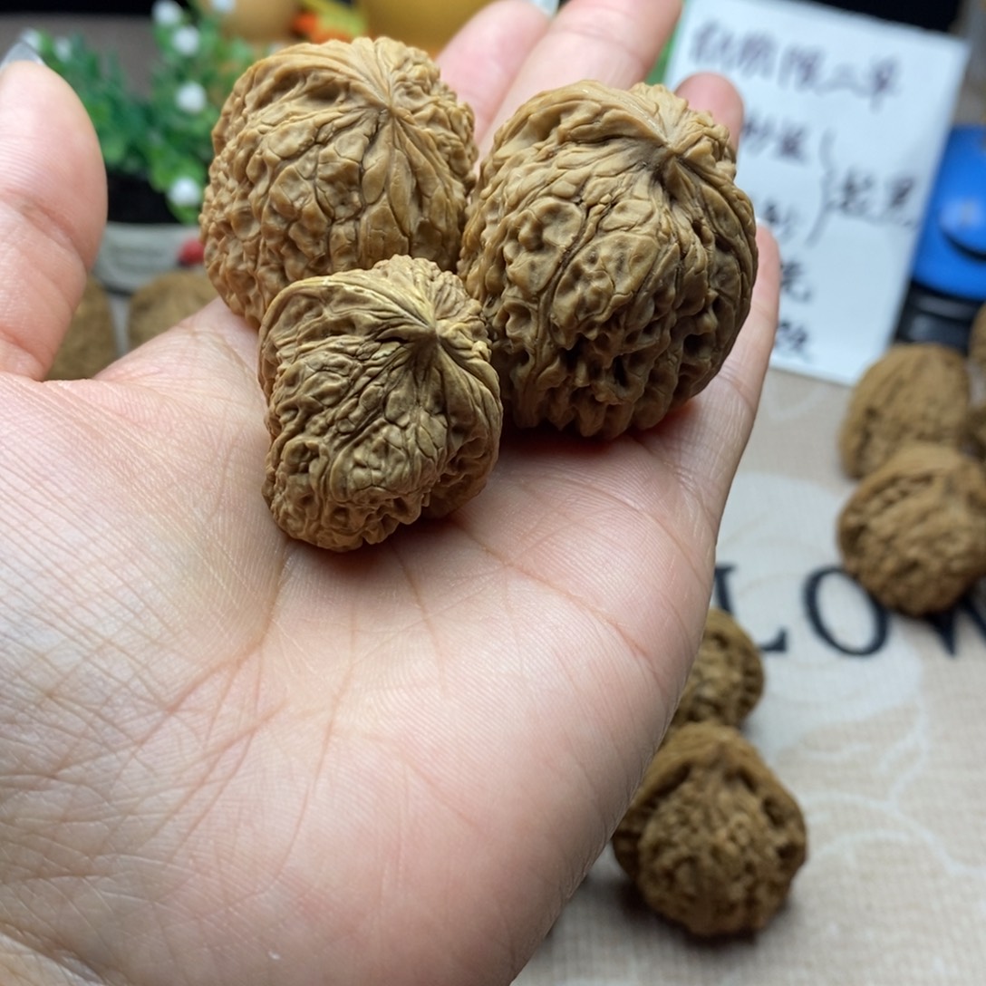 文玩核桃吊坠涿鹿