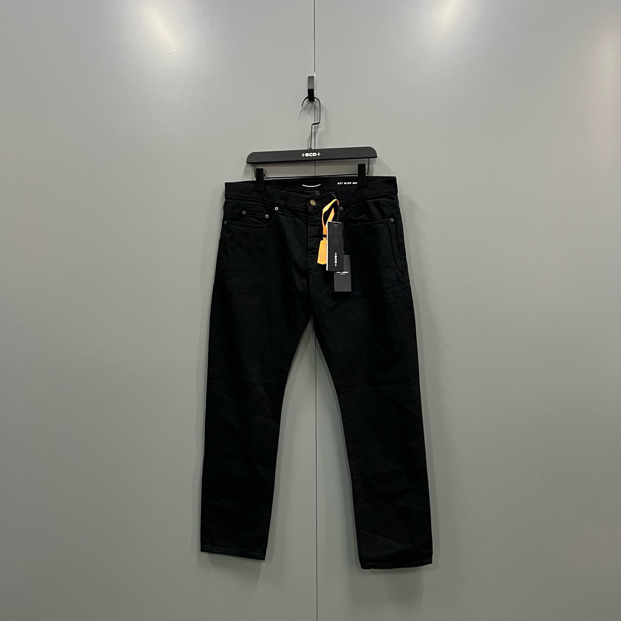 95新  （jp）203 slp 黑色牛仔裤 34/32码