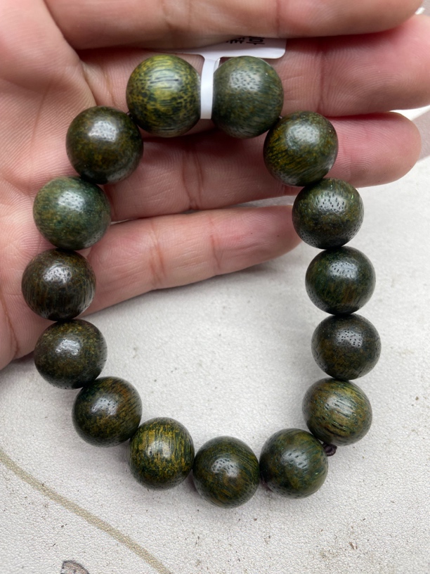 链接174号海南莺歌绿高货15mm成品木串