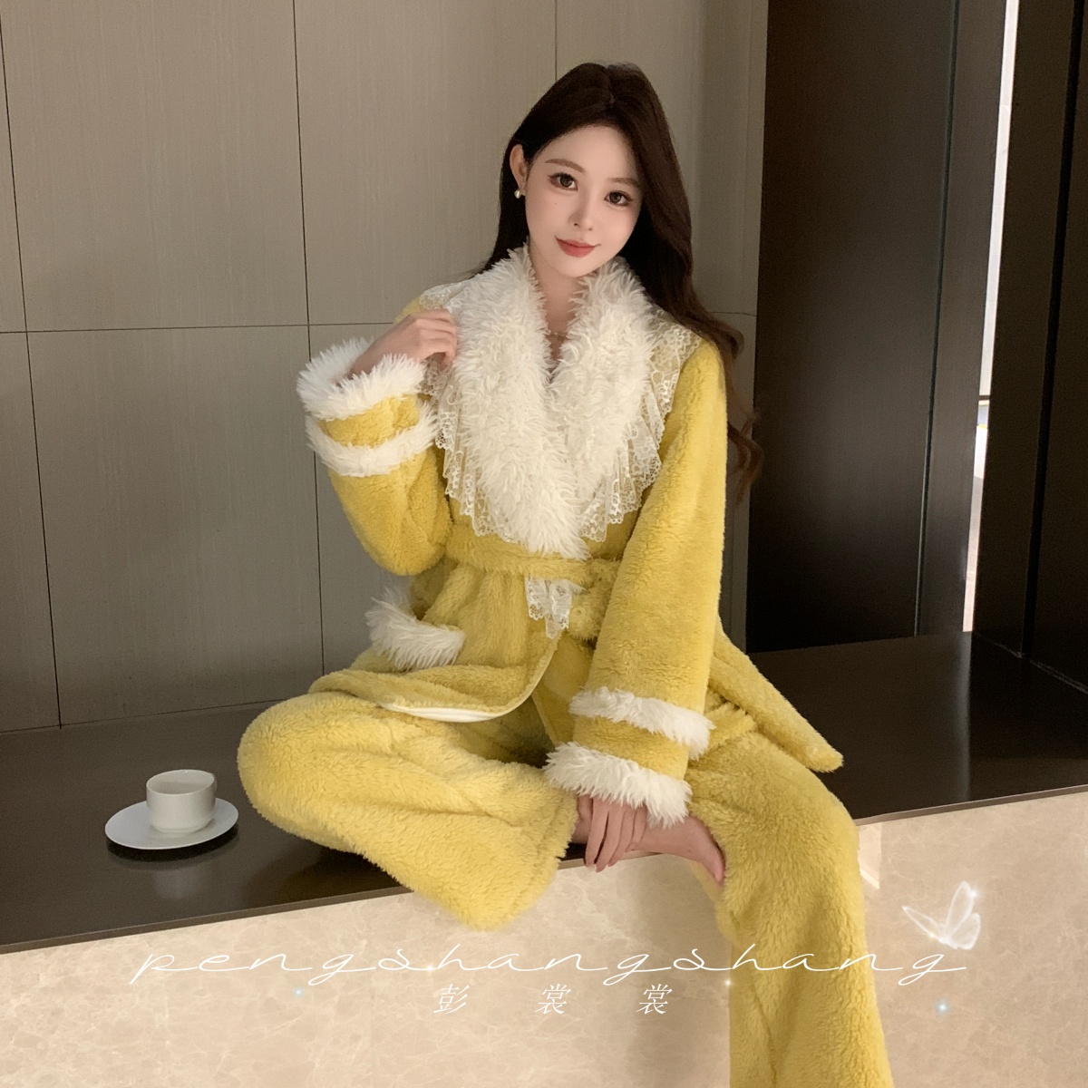 彭裳裳【‌港岛落日】冬装上新潮流时尚女士百搭家居服保暖加厚睡衣