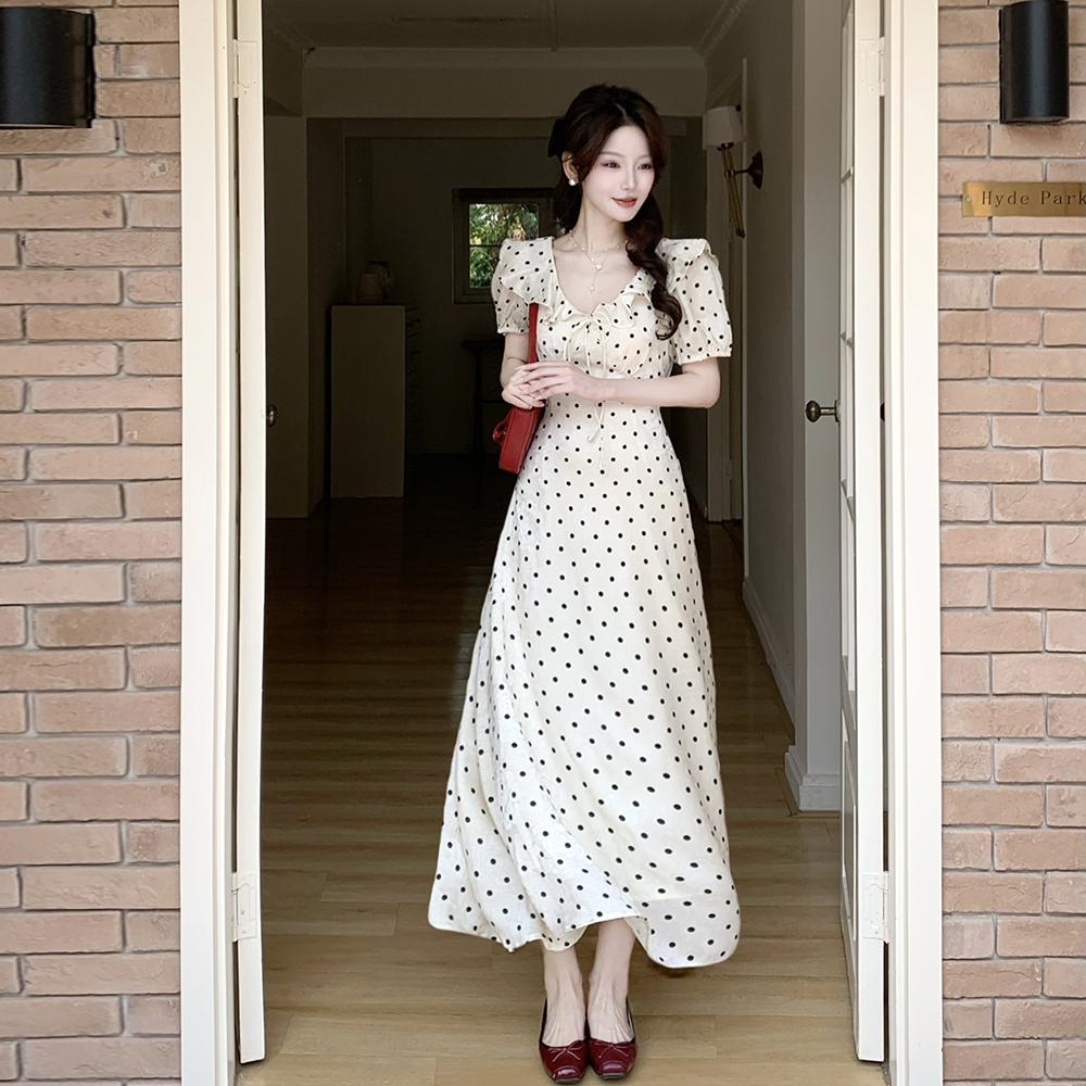 夏装法式木耳边系带泡泡袖收腰显瘦大摆复古波点大码连衣裙