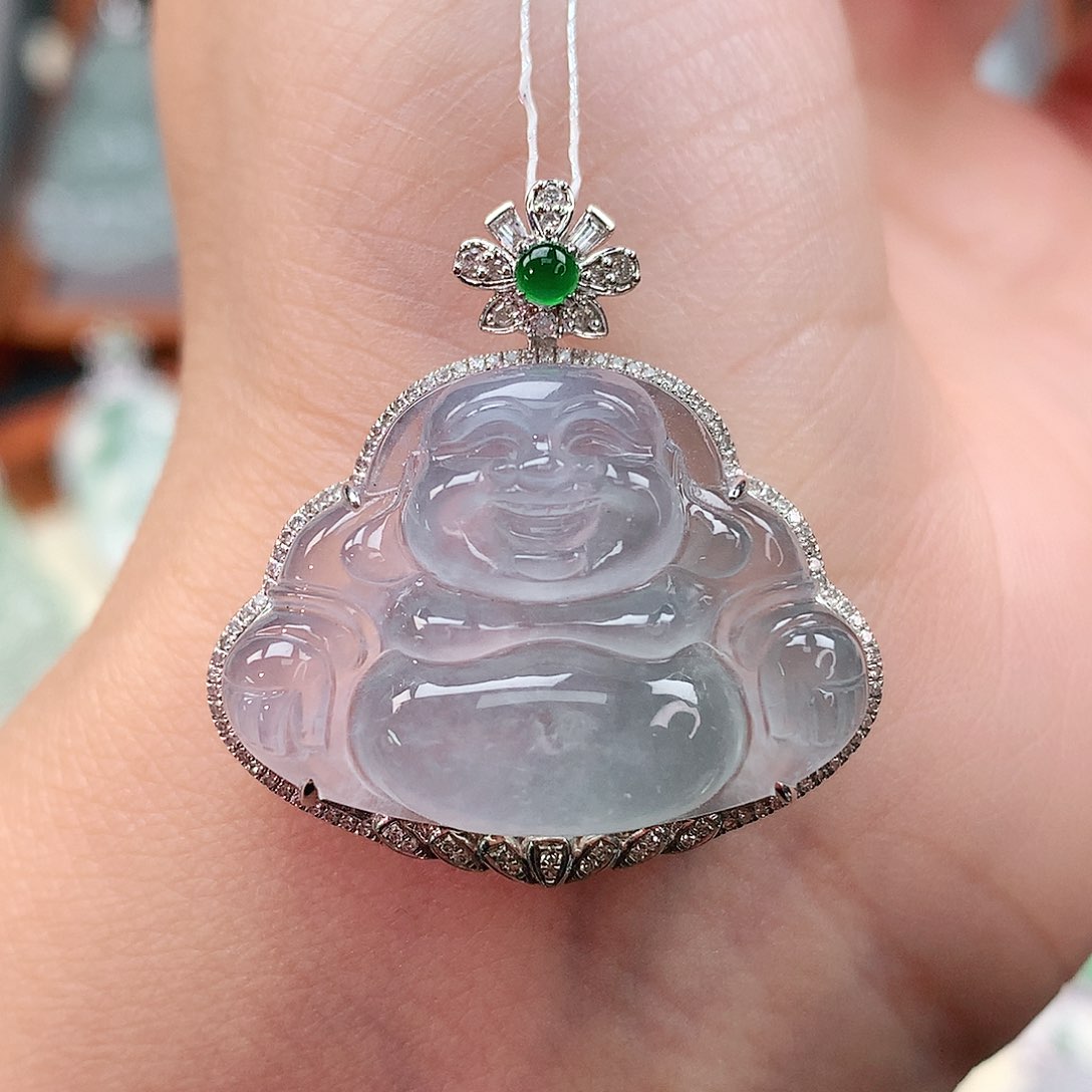 颈饰18K金镶嵌翡翠佛公