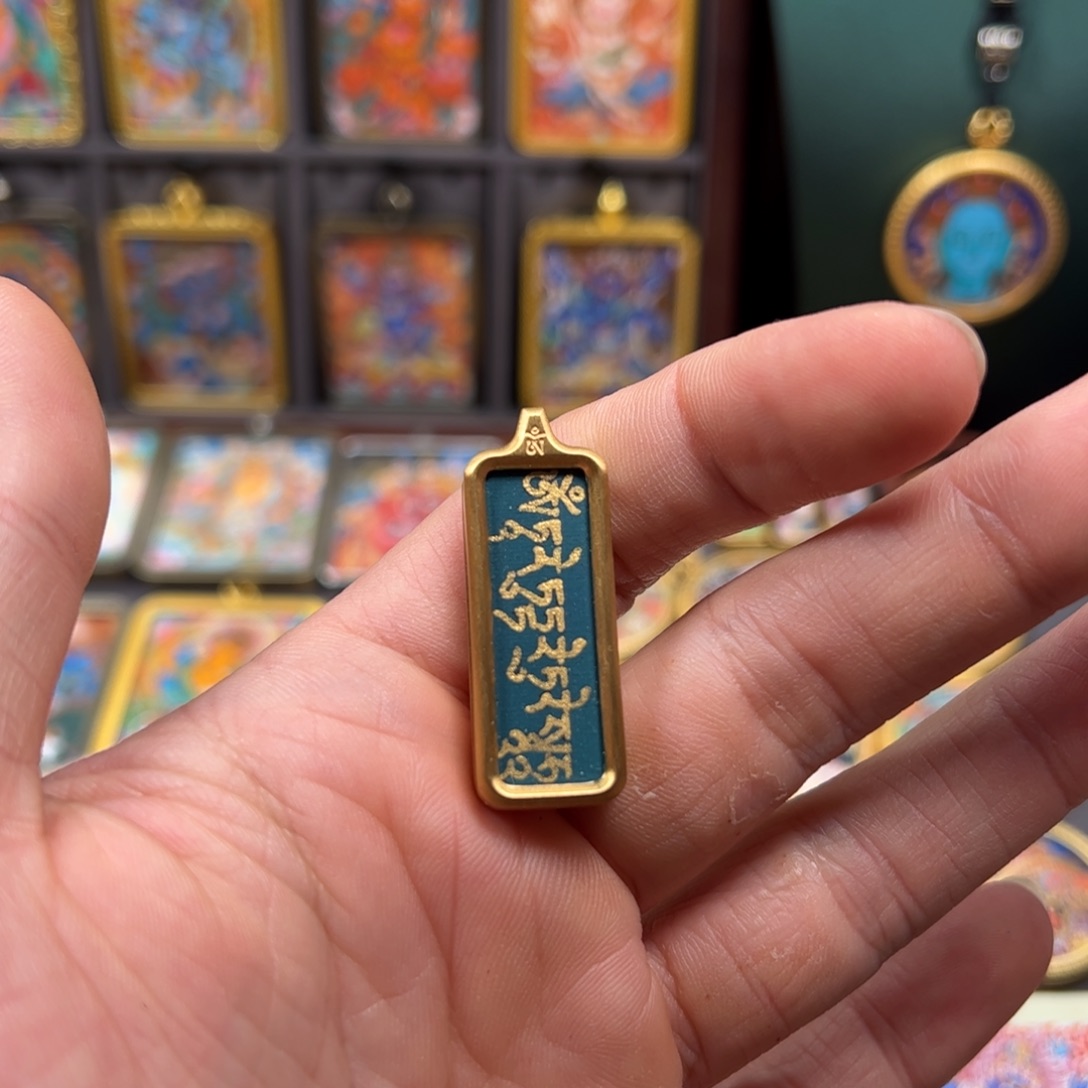 吊坠藏文 纯手绘唐卡 