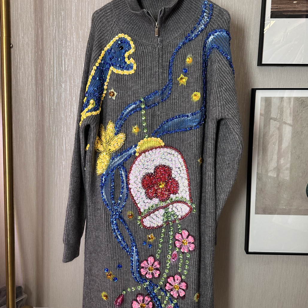 MAGIC INTRO   连衣裙 75