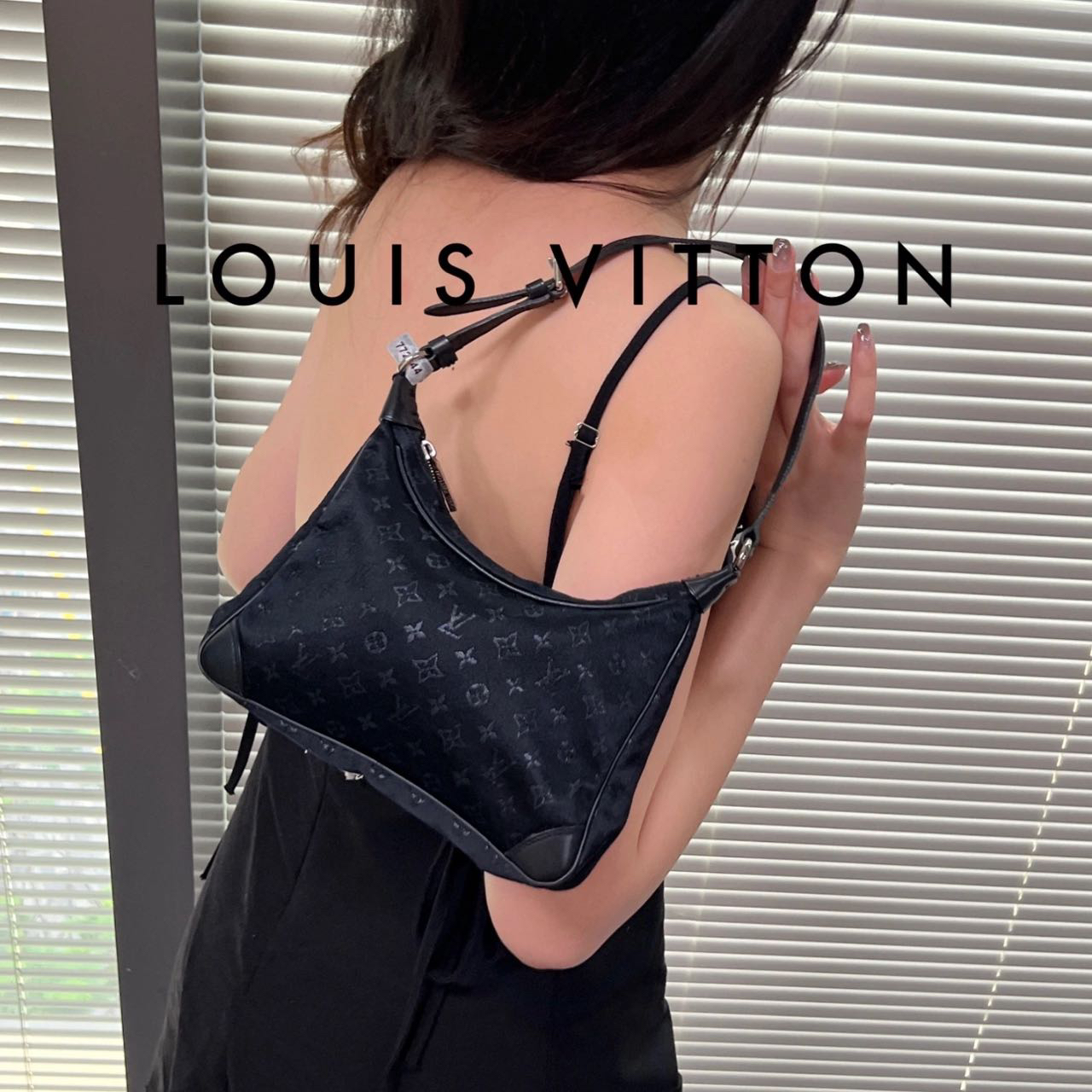 修复品618583/LouisVuitton/路易威登限 定牛角包小号配皮换新