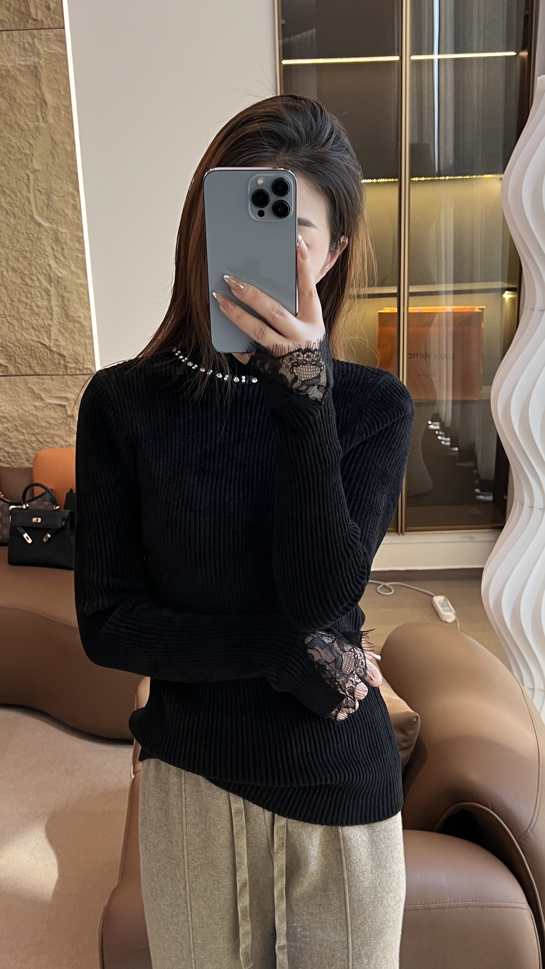 刘婷原创 钉珠高领袖口蕾丝加厚毛衣