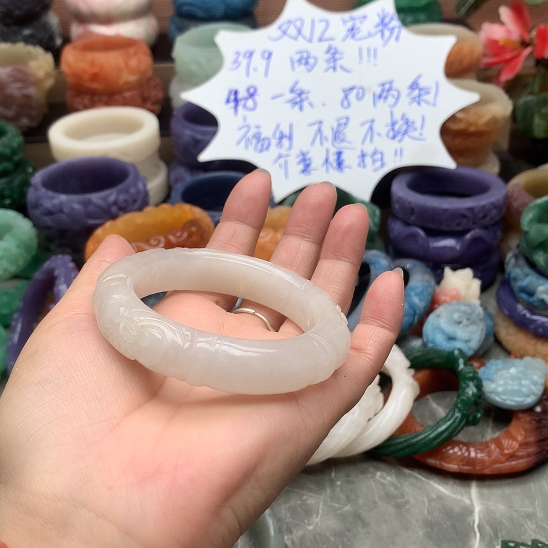 毛衣链未镶嵌石英质玉