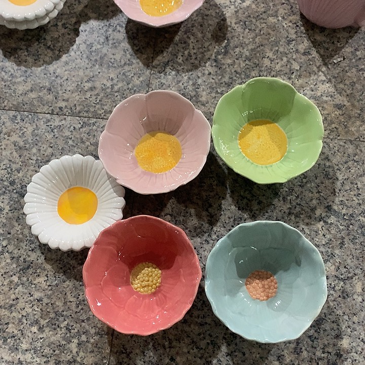 陶瓷陶瓷花朵盘子5个 