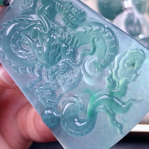 【闪购商品】翡翠颈饰未镶嵌天然翡翠