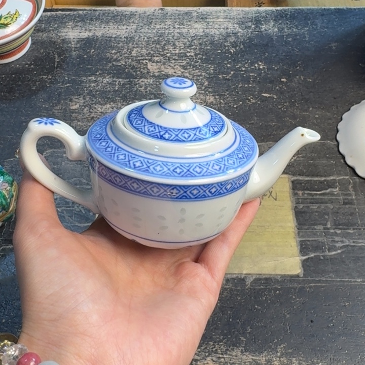 瓷片有窑点……哈哈哈哈哈哈