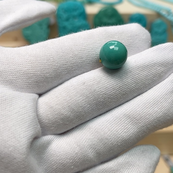 绿松石珠宝未镶嵌