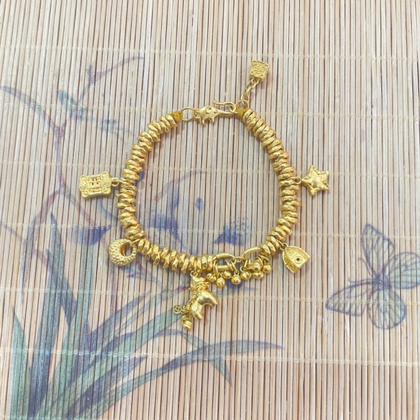 金城皇足金盘缠手串21.06