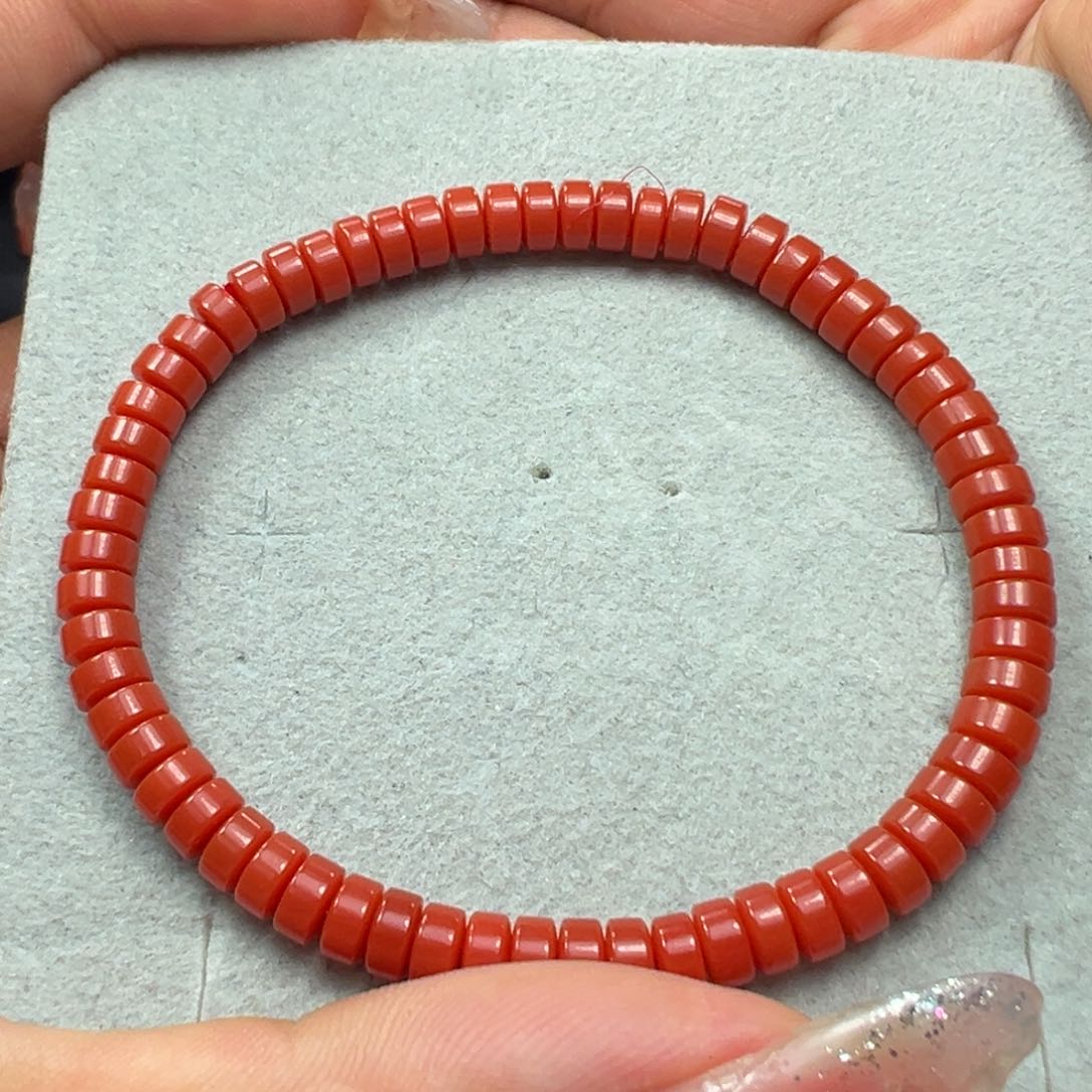 南红玛瑙手串未镶嵌