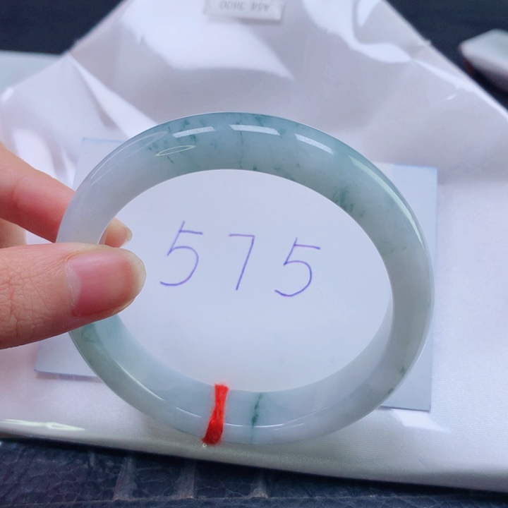 翡翠未镶嵌手镯圈口5758