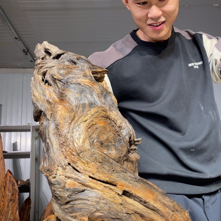 L***8木材猛子琥珀木摆件35