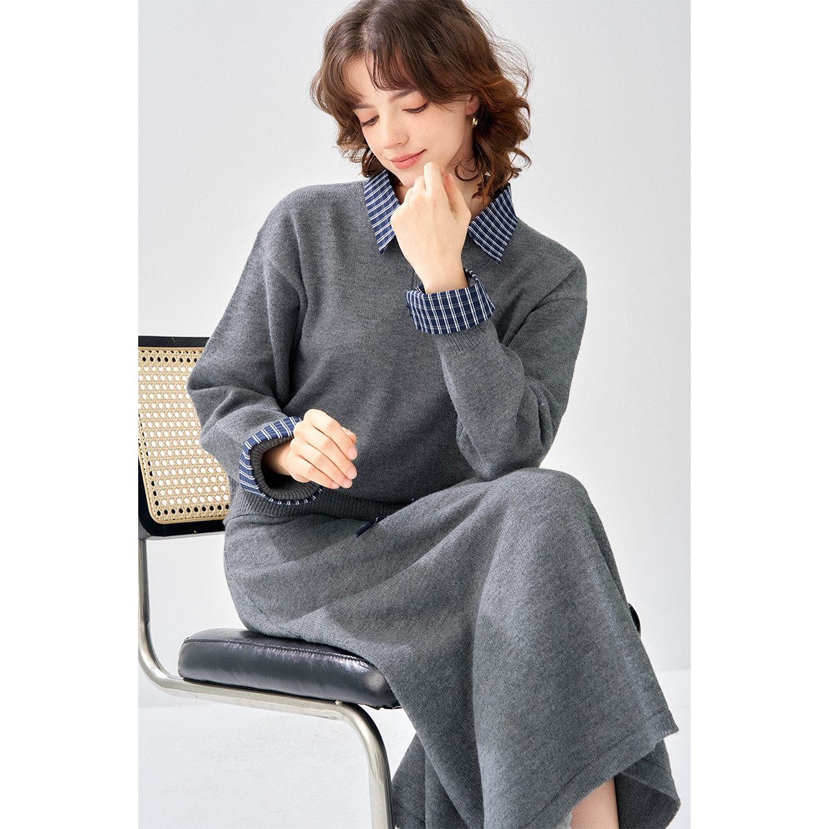 2025秋冬款格纹拼接翻领上衣休闲显瘦半截裙两件套套装女N542Z005