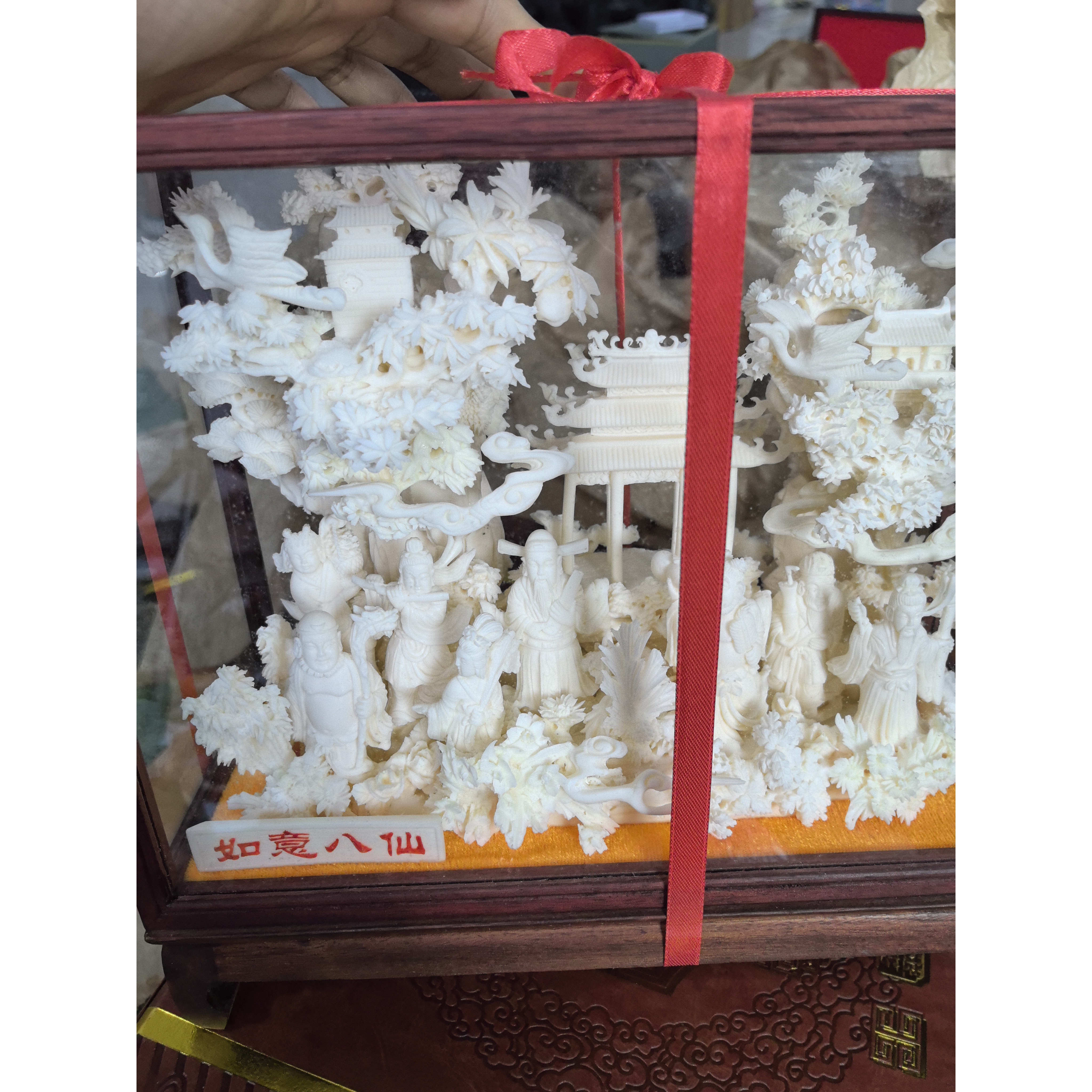 高端猛犸牙如意八仙盒子摆件