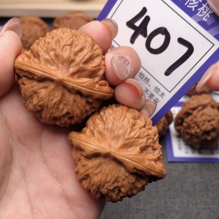 桃核吊坠42尺寸宫灯 407号