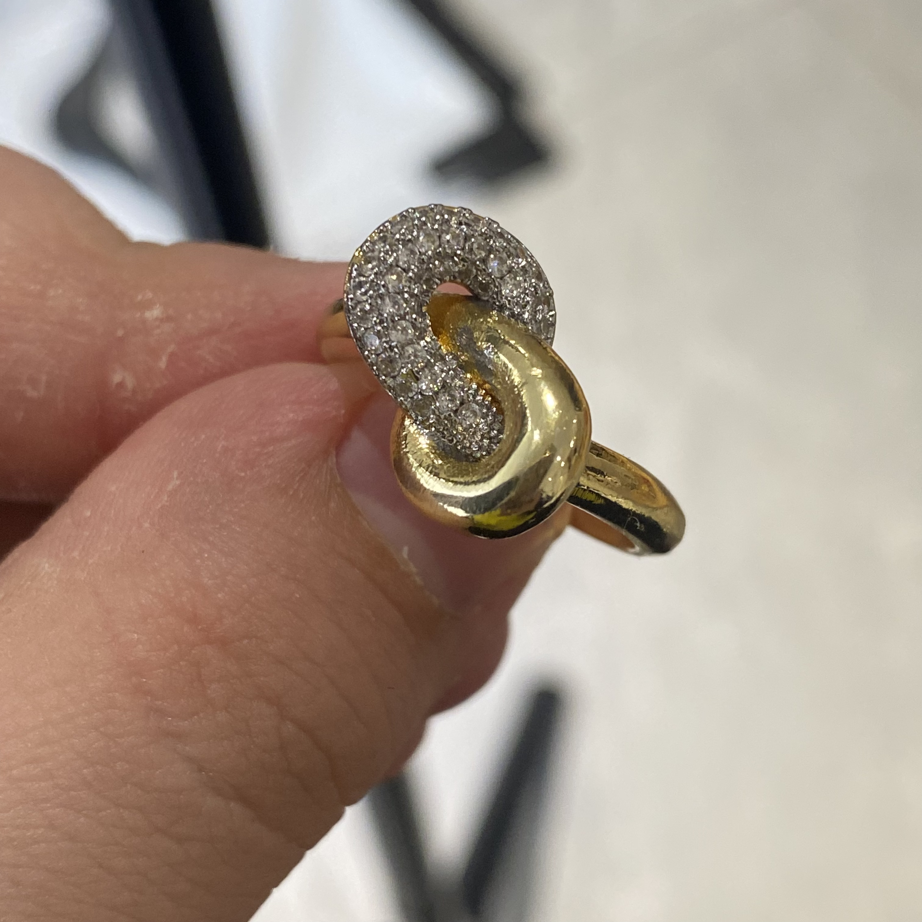 铜合金锆石戒指 iLaruN新款绿金色意大利风戒指