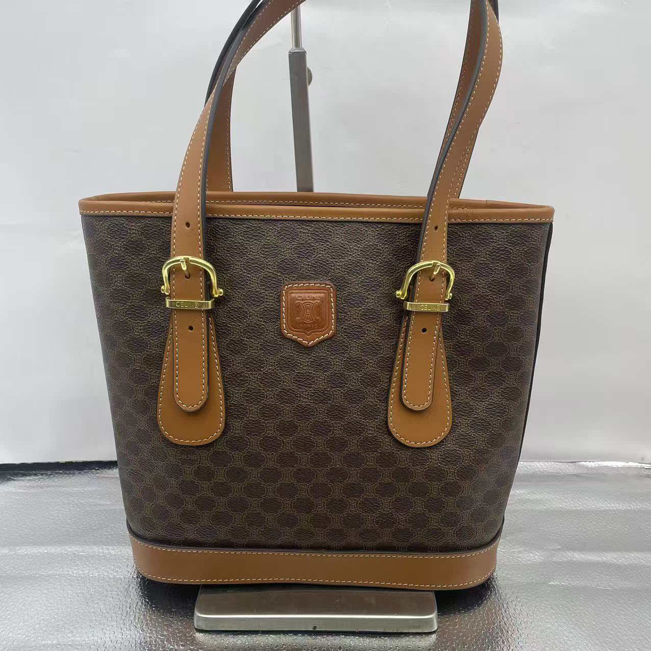 95新 Celine/思琳 尔忧中古 思琳菜篮子8804