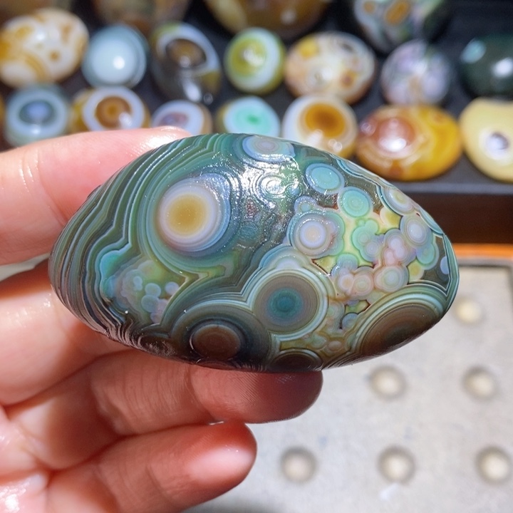 未镶嵌玛瑙/玉髓珠宝半成品10