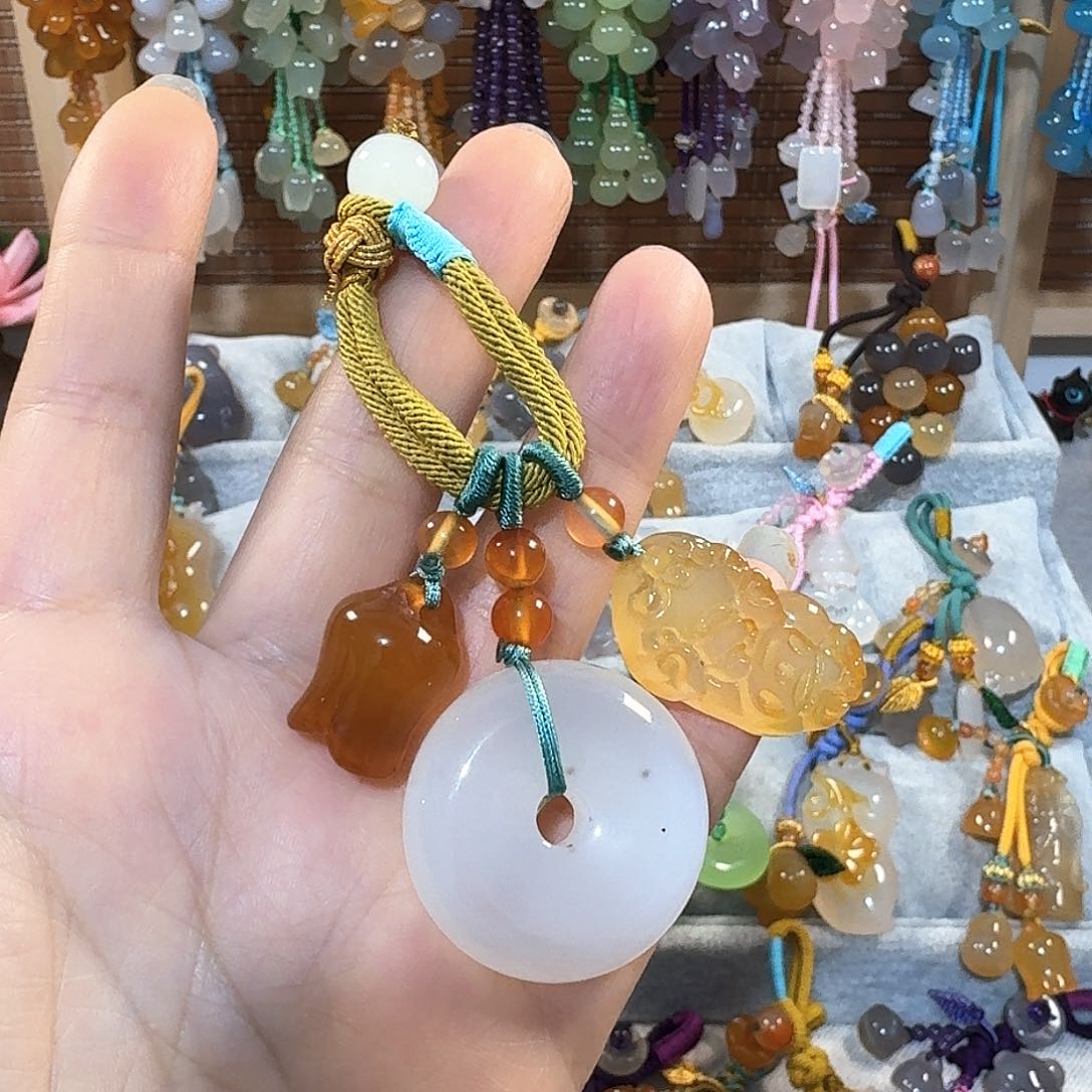 玛瑙/玉髓挂件未镶嵌