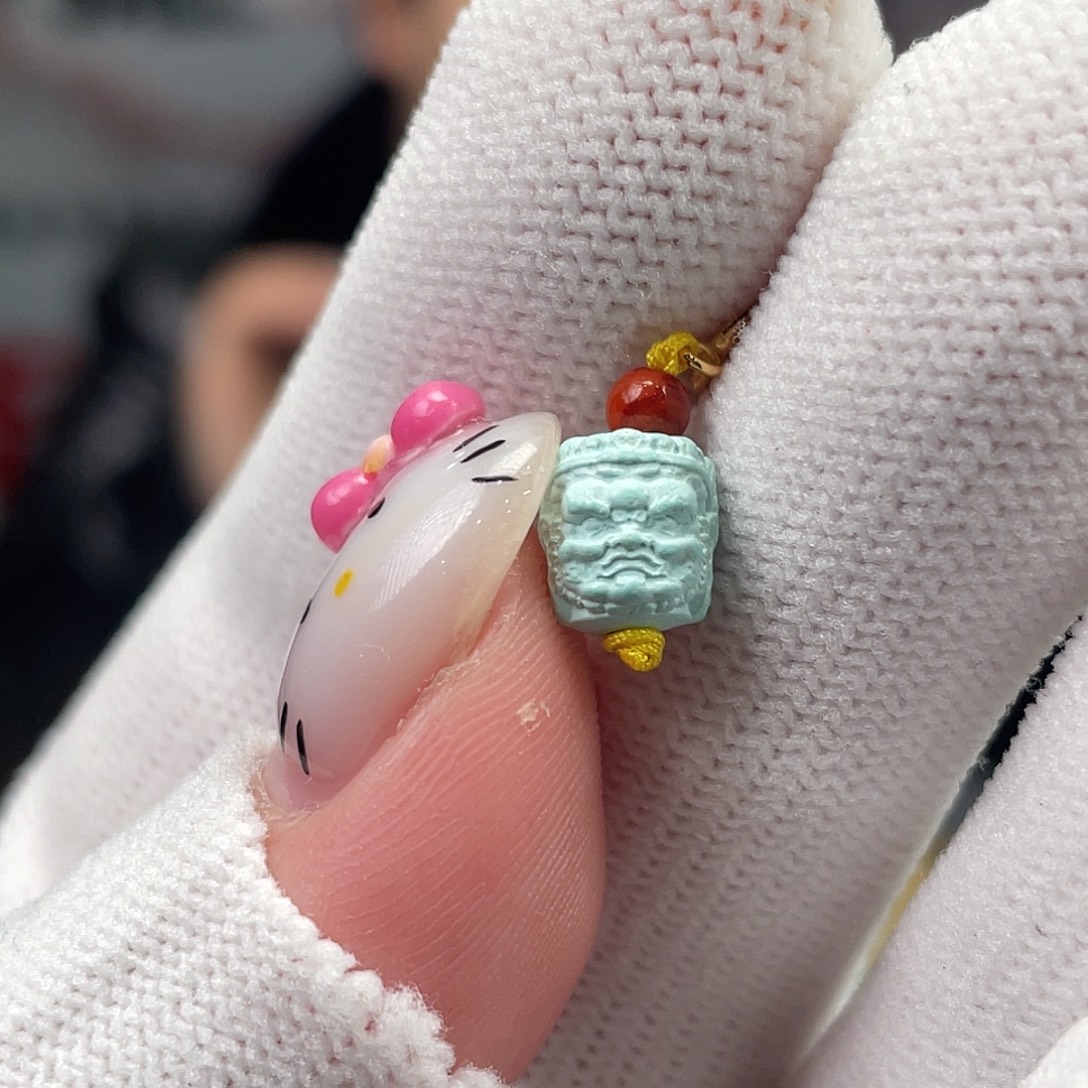 绿松石未镶嵌挂件